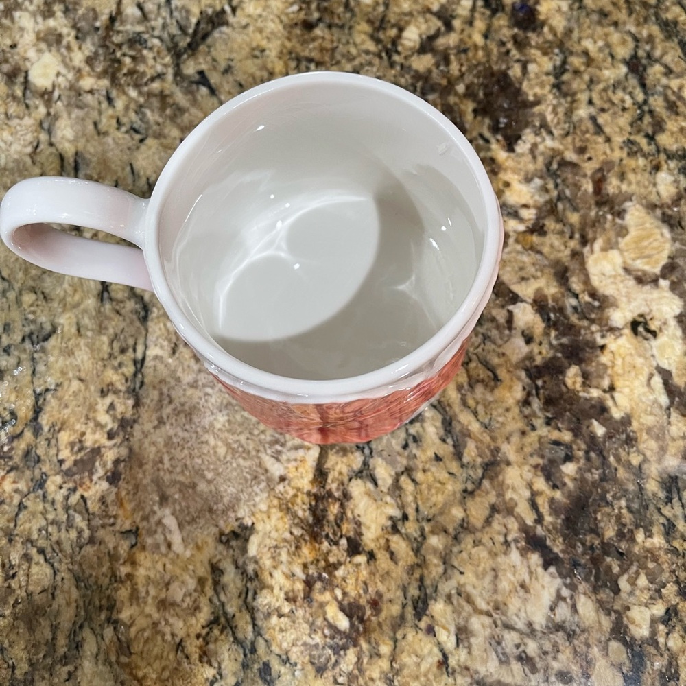 Potter’s Studio oversize 3d hibiscus floral mug - Brand new! - Picture 4 of 5